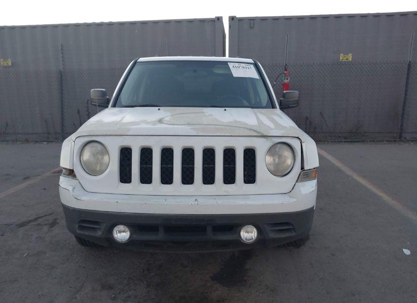 Photo 12 of 2014 Jeep Patriot SPORT (VIN 1C4NJPBA6ED749595)