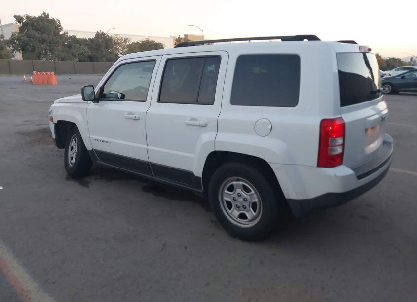 Photo 3 of 2014 Jeep Patriot SPORT (VIN 1C4NJPBA6ED749595)