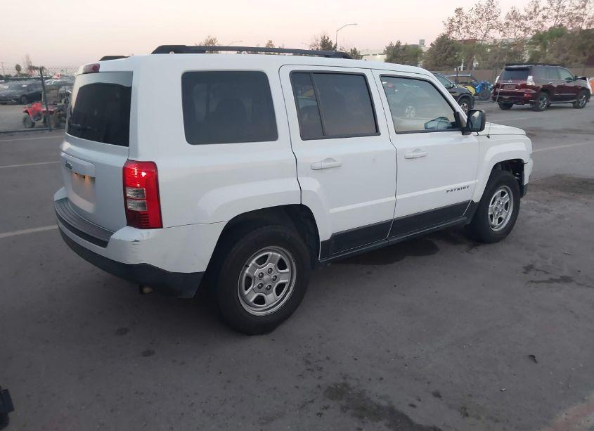 Photo 4 of 2014 Jeep Patriot SPORT (VIN 1C4NJPBA6ED749595)