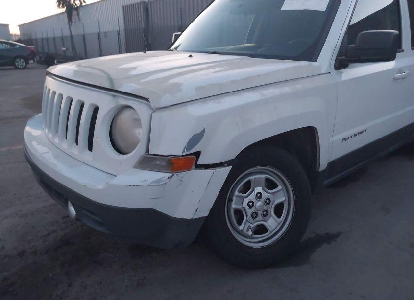 Photo 6 of 2014 Jeep Patriot SPORT (VIN 1C4NJPBA6ED749595)