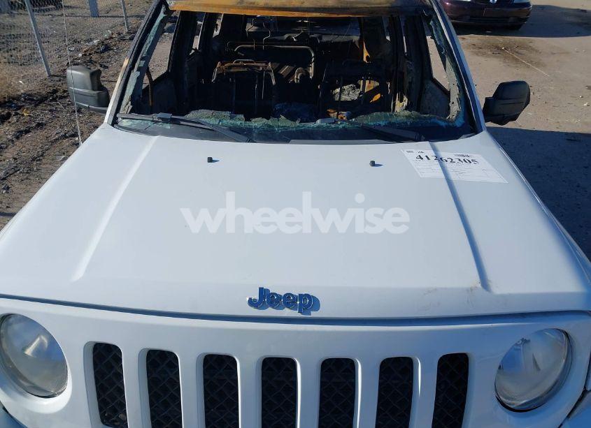 Photo 10 of 2014 Jeep Patriot SPORT (VIN 1C4NJPBA6ED849356)