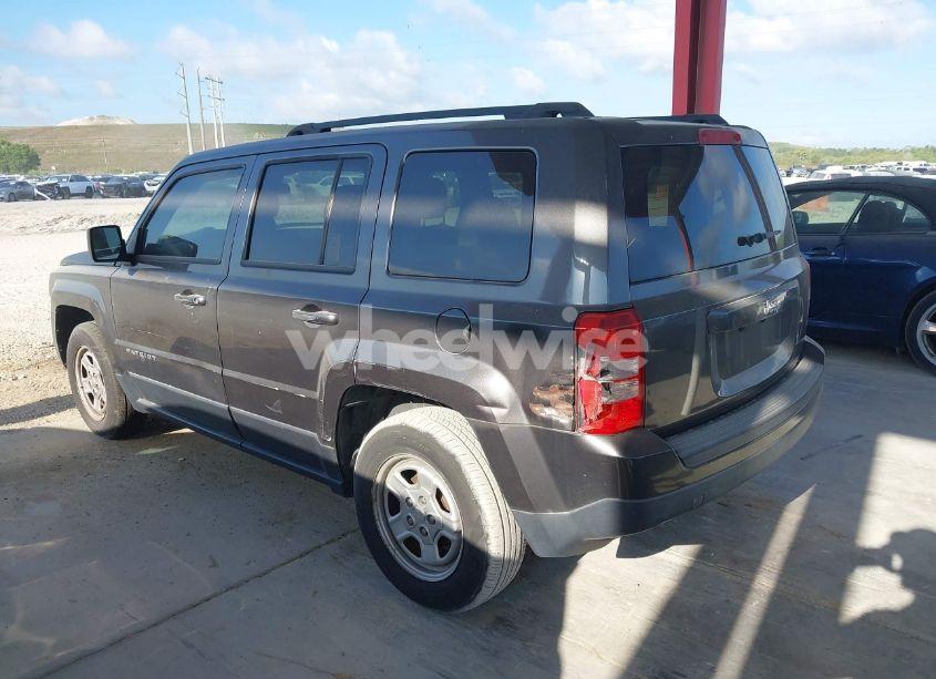 Photo 3 of 2014 Jeep Patriot SPORT (VIN 1C4NJPBA6ED881532)