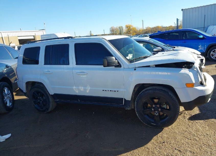 Photo 13 of 2015 Jeep Patriot ALTITUDE EDITION (VIN 1C4NJPBA6FD171533)