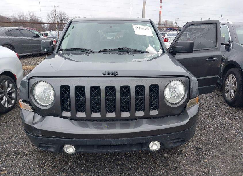 Photo 6 of 2015 Jeep Patriot ALTITUDE EDITION (VIN 1C4NJPBA6FD250698)