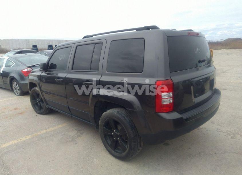 Photo 3 of 2015 Jeep Patriot SPORT (VIN 1C4NJPBA6FD388676)