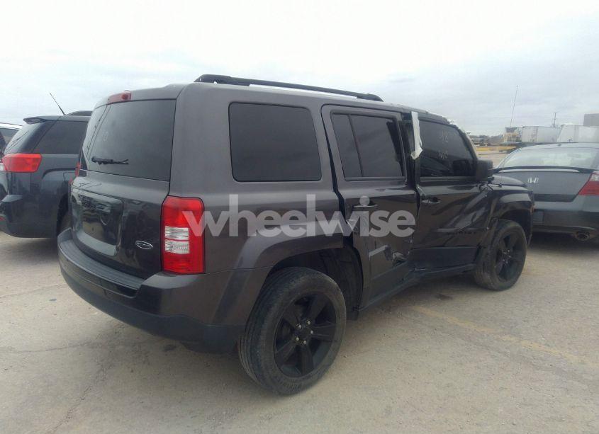 Photo 4 of 2015 Jeep Patriot SPORT (VIN 1C4NJPBA6FD388676)