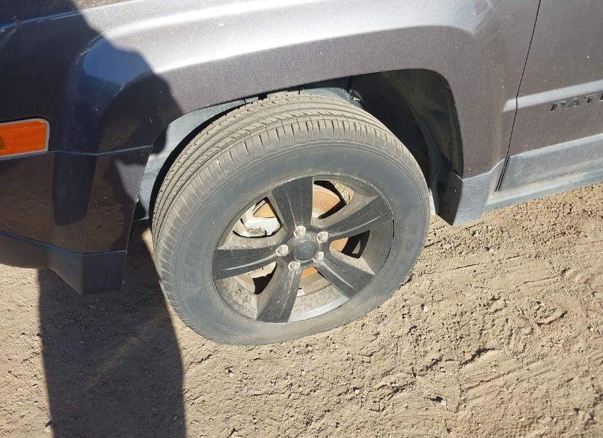 Photo 6 of 2015 Jeep Patriot ALTITUDE EDITION (VIN 1C4NJPBA6FD428996)