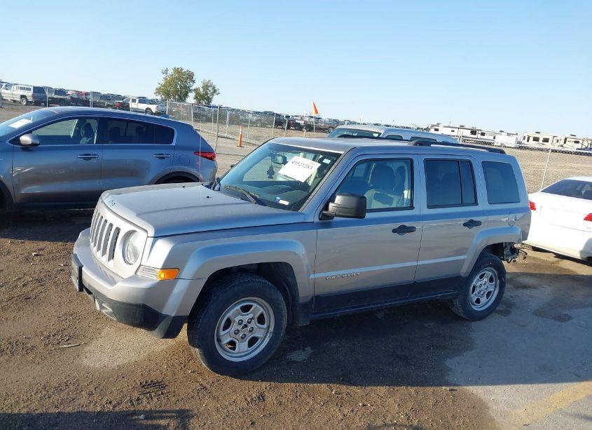 Photo 13 of 2016 Jeep Patriot SPORT (VIN 1C4NJPBA6GD514505)