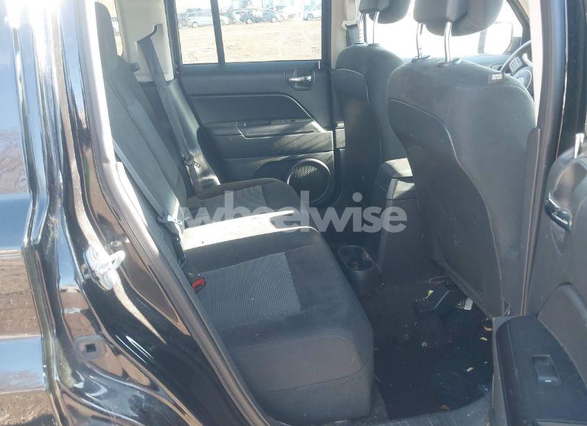 Photo 8 of 2016 Jeep Patriot SPORT (VIN 1C4NJPBA6GD575594)