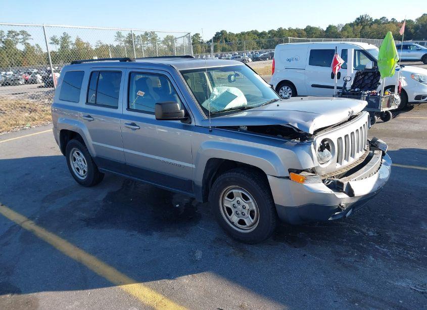 2016 Jeep Patriot SPORT (VIN 1C4NJPBA6GD609291) main photo