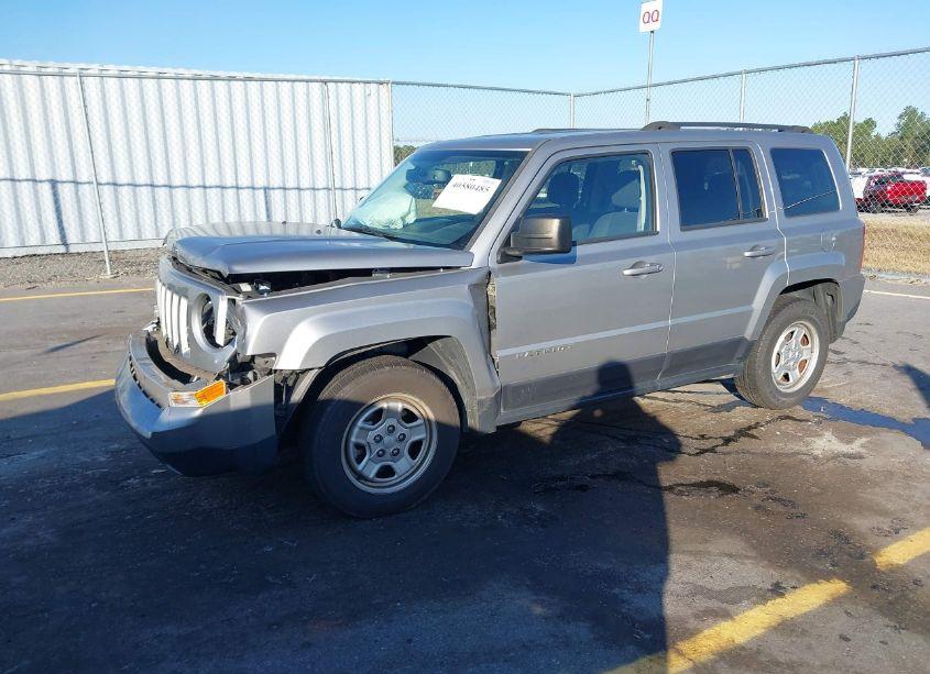 Photo 2 of 2016 Jeep Patriot SPORT (VIN 1C4NJPBA6GD609291)
