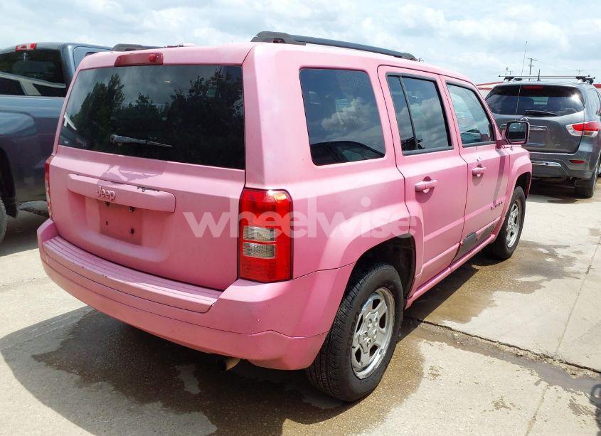 Photo 4 of 2016 Jeep Patriot SPORT (VIN 1C4NJPBA6GD688011)