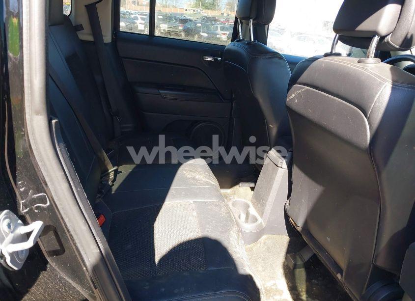 Photo 8 of 2016 Jeep Patriot SPORT SE (VIN 1C4NJPBA6GD726742)