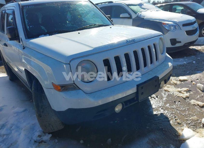 Photo 6 of 2012 Jeep Patriot SPORT (VIN 1C4NJPBA7CD612100)