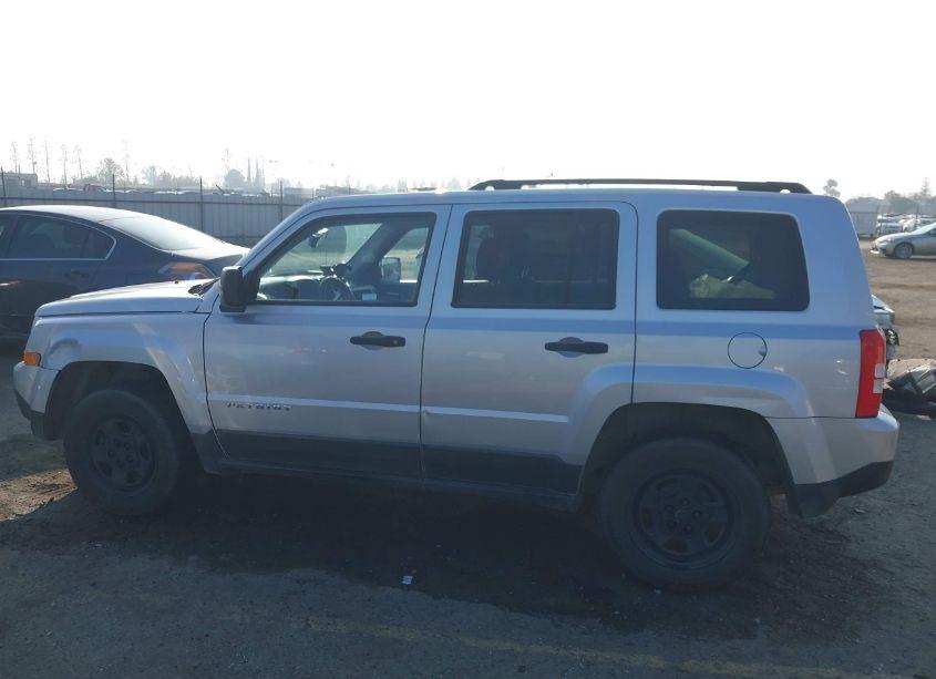 Photo 14 of 2013 Jeep Patriot SPORT (VIN 1C4NJPBA7DD229467)