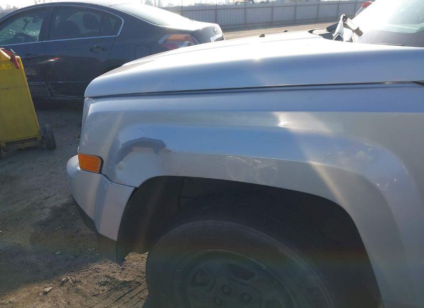 Photo 17 of 2013 Jeep Patriot SPORT (VIN 1C4NJPBA7DD229467)