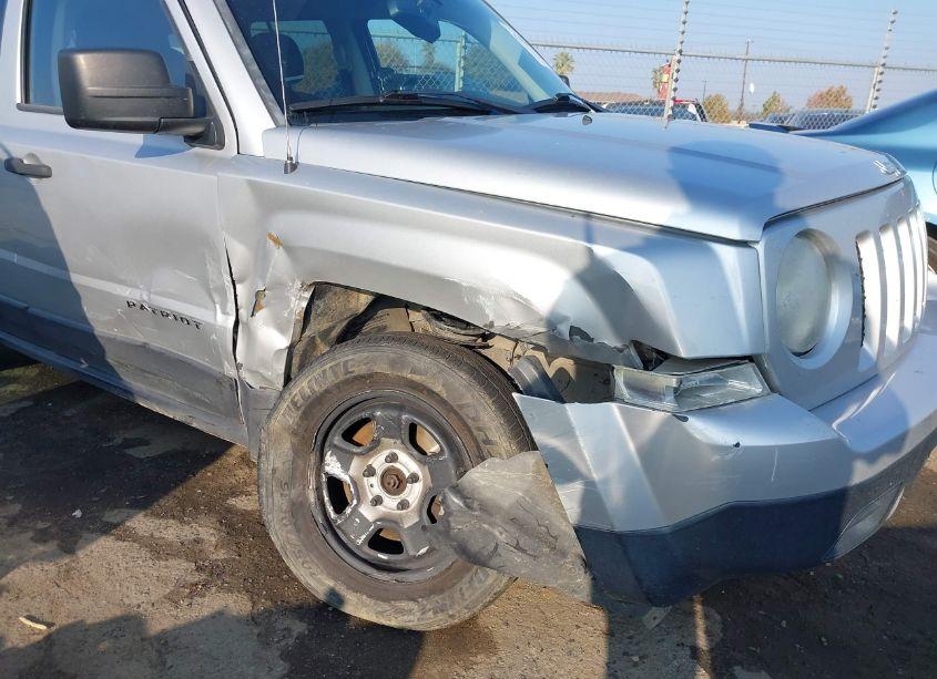 Photo 6 of 2013 Jeep Patriot SPORT (VIN 1C4NJPBA7DD229467)