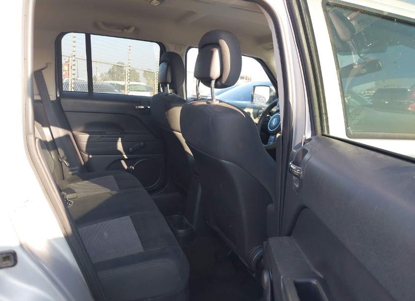 Photo 8 of 2013 Jeep Patriot SPORT (VIN 1C4NJPBA7DD229467)