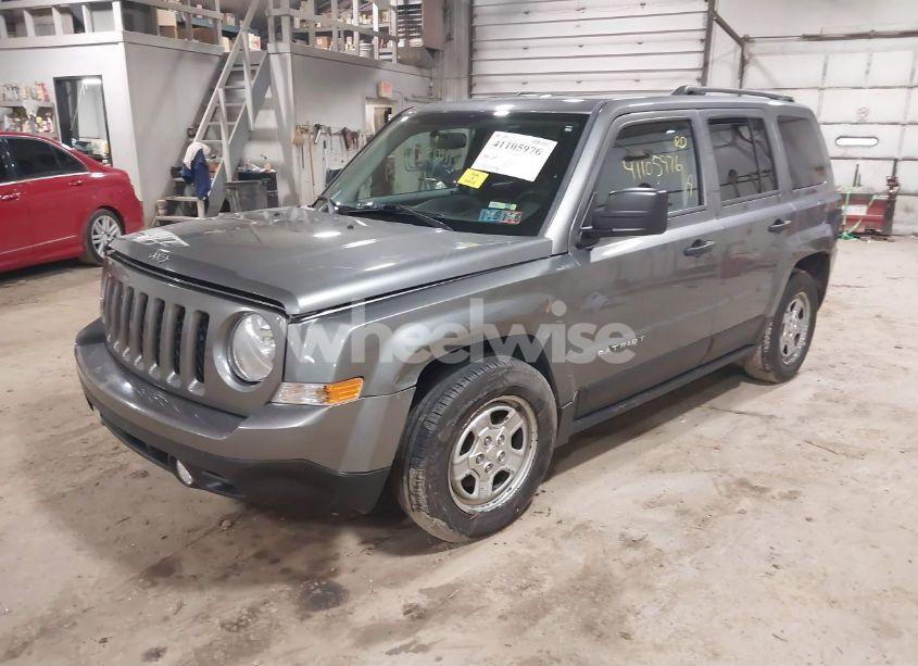 Photo 2 of 2014 Jeep Patriot SPORT (VIN 1C4NJPBA7ED553343)