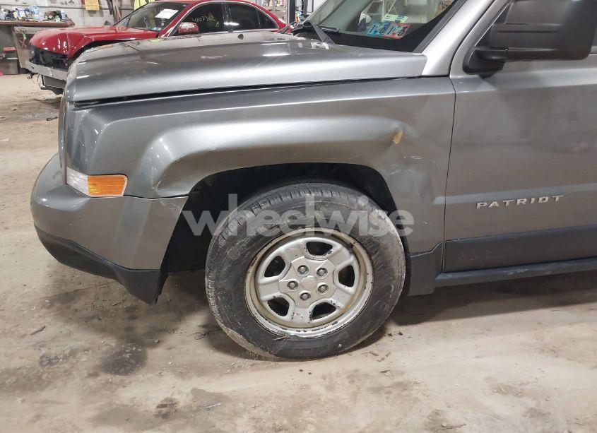 Photo 6 of 2014 Jeep Patriot SPORT (VIN 1C4NJPBA7ED553343)