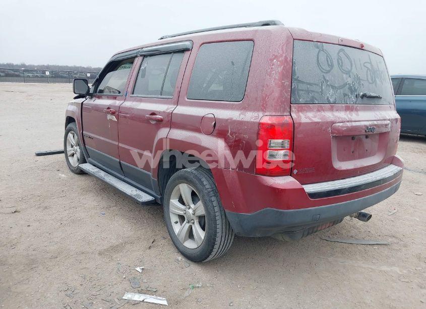 Photo 3 of 2014 Jeep Patriot ALTITUDE (VIN 1C4NJPBA7ED714984)