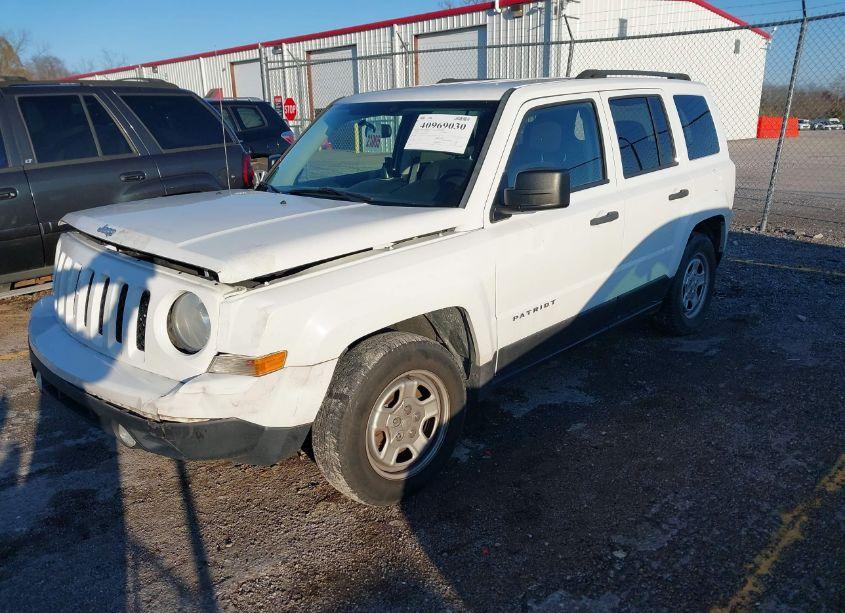Photo 2 of 2014 Jeep Patriot SPORT (VIN 1C4NJPBA7ED721837)