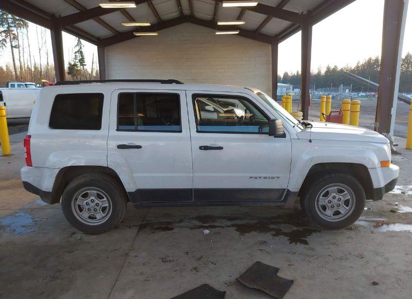 Photo 13 of 2015 Jeep Patriot SPORT (VIN 1C4NJPBA7FD110367)