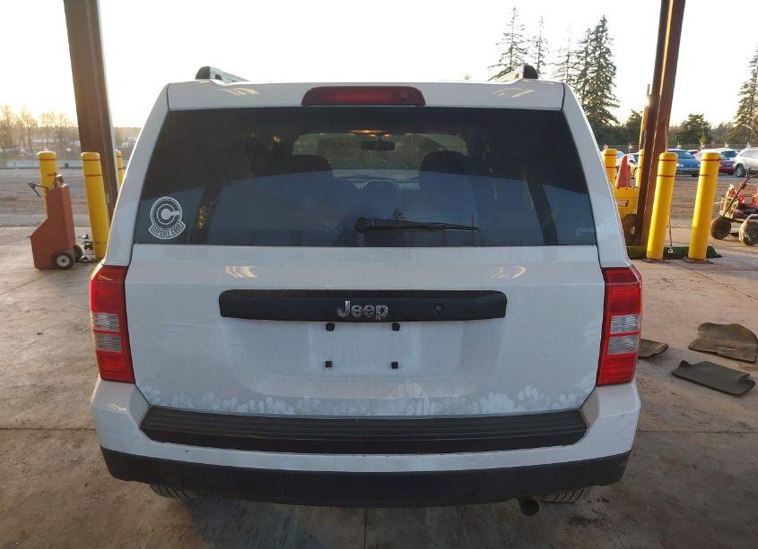 Photo 16 of 2015 Jeep Patriot SPORT (VIN 1C4NJPBA7FD110367)