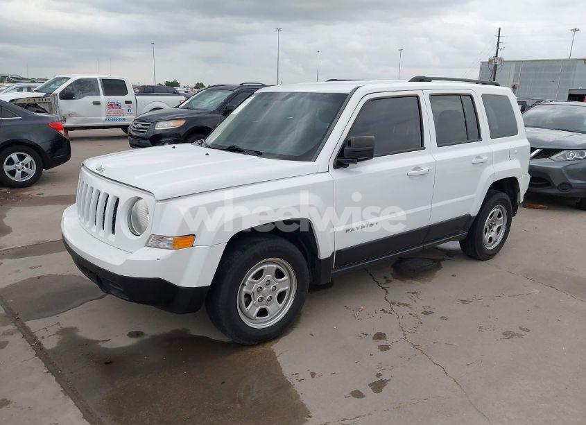 Photo 2 of 2015 Jeep Patriot SPORT (VIN 1C4NJPBA7FD430711)