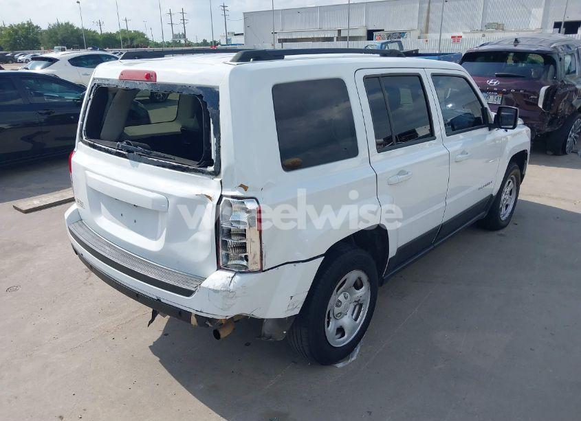 Photo 4 of 2015 Jeep Patriot SPORT (VIN 1C4NJPBA7FD430711)