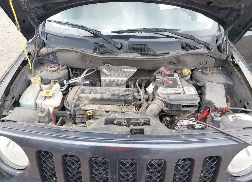 Photo 10 of 2016 Jeep Patriot SPORT (VIN 1C4NJPBA7GD526498)