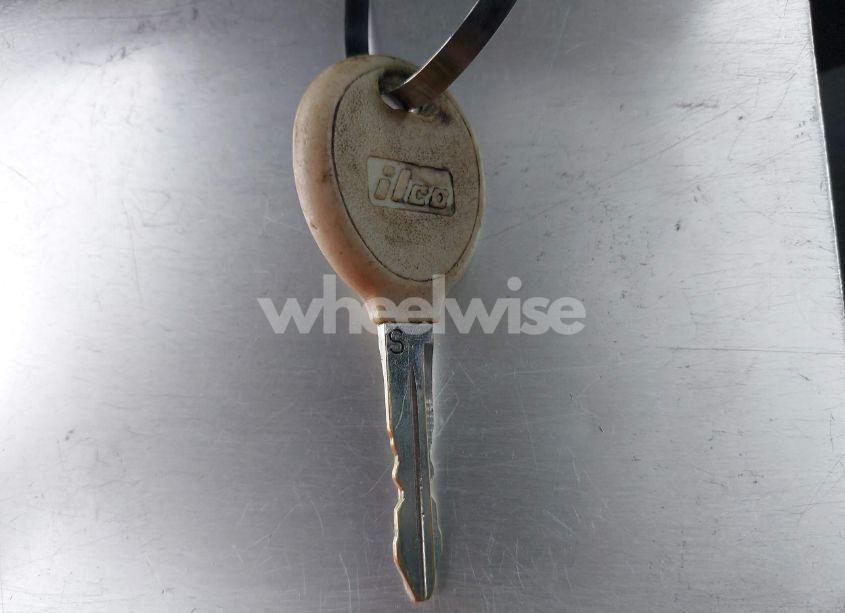 Photo 11 of 2016 Jeep Patriot SPORT (VIN 1C4NJPBA7GD526498)