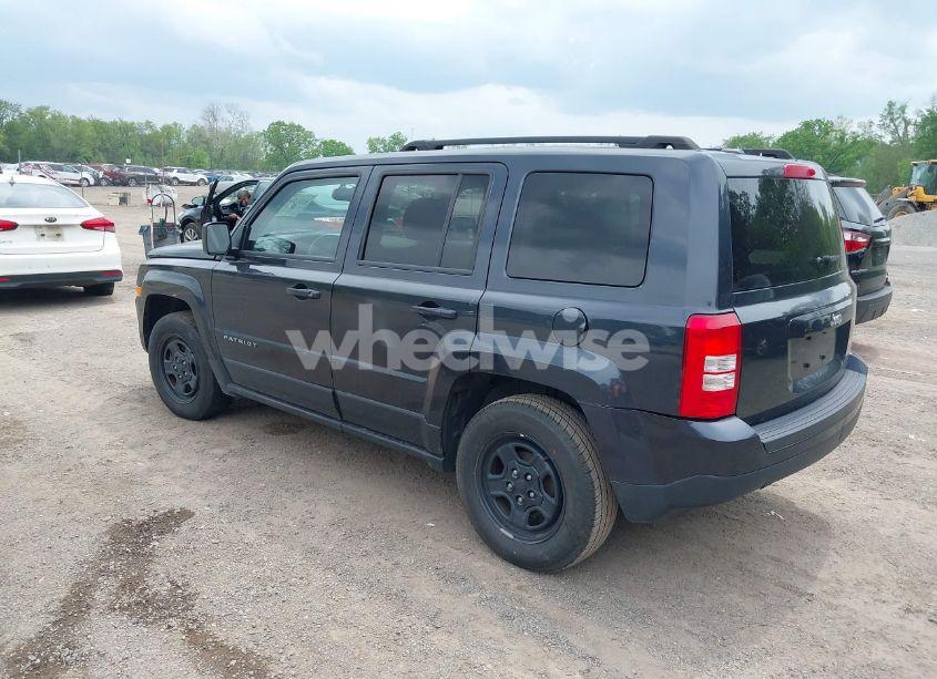 Photo 3 of 2016 Jeep Patriot SPORT (VIN 1C4NJPBA7GD526498)