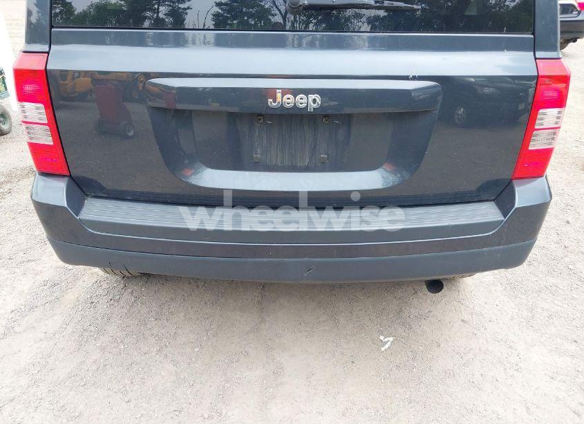 Photo 6 of 2016 Jeep Patriot SPORT (VIN 1C4NJPBA7GD526498)