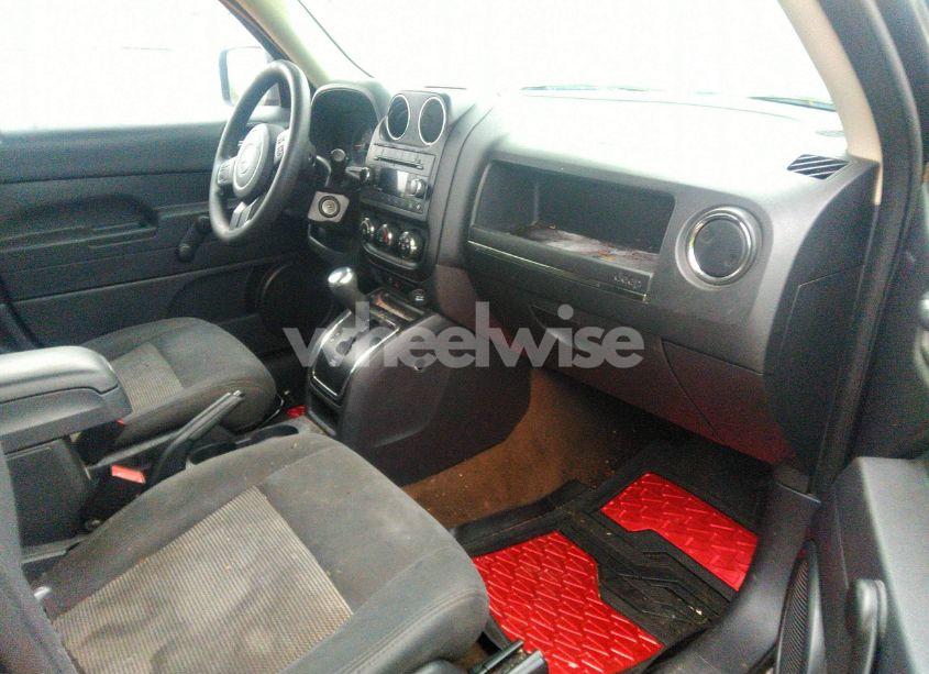 Photo 5 of 2017 Jeep Patriot SPORT FWD (VIN 1C4NJPBA7HD134509)