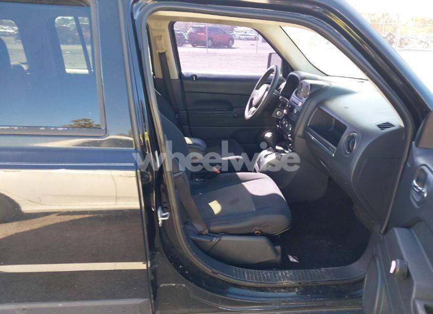 Photo 5 of 2012 Jeep Patriot SPORT (VIN 1C4NJPBA8CD509039)