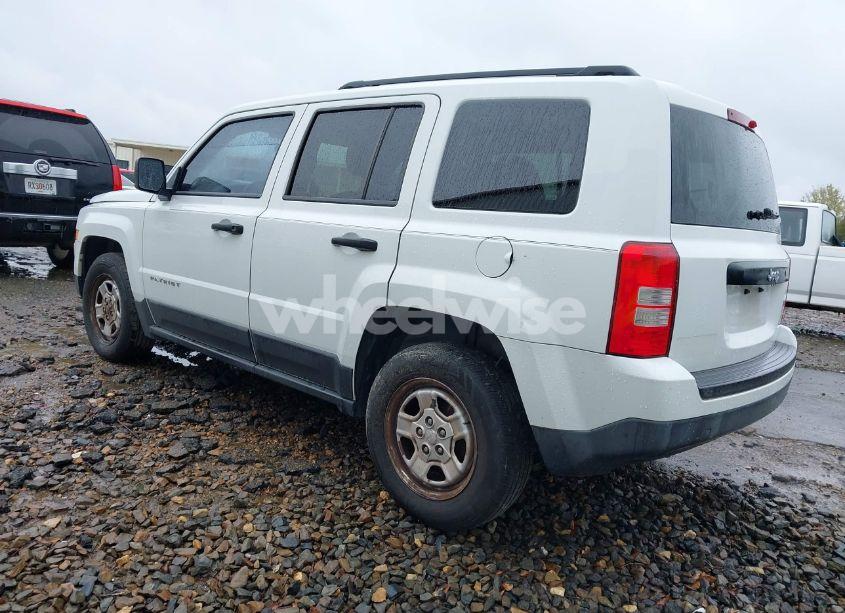 Photo 3 of 2013 Jeep Patriot SPORT (VIN 1C4NJPBA8DD223029)