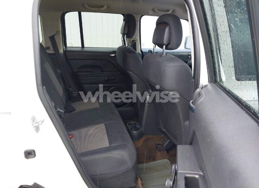 Photo 8 of 2013 Jeep Patriot SPORT (VIN 1C4NJPBA8DD223029)