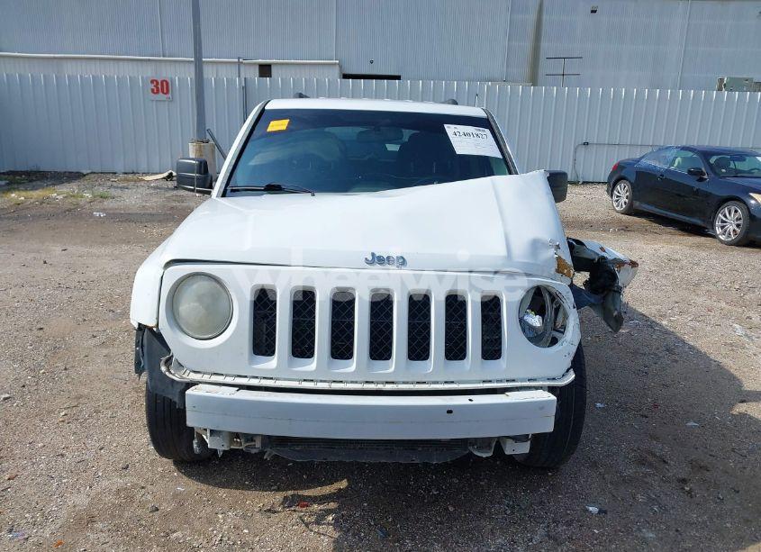 Photo 12 of 2014 Jeep Patriot SPORT (VIN 1C4NJPBA8ED772974)