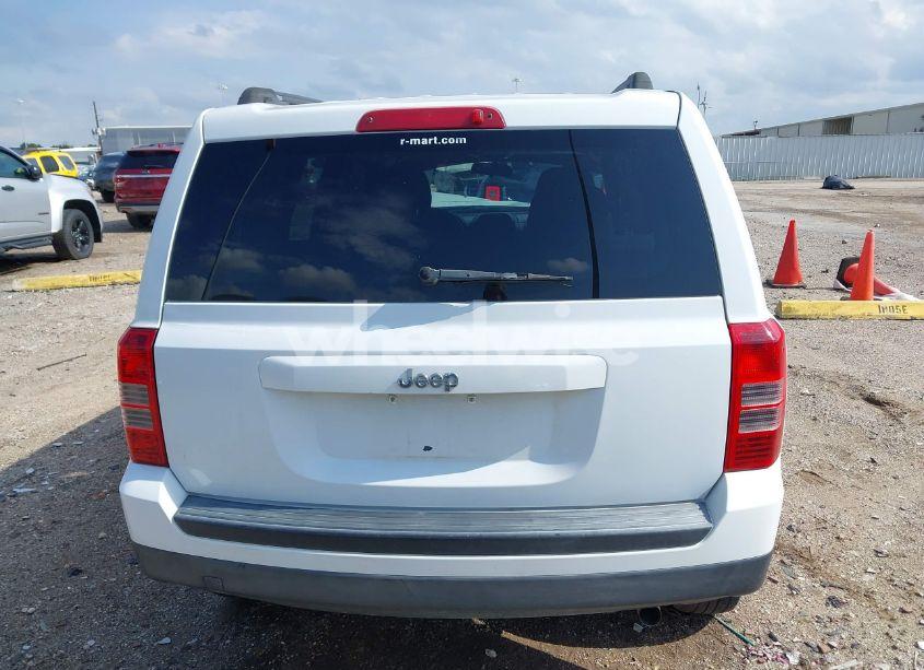 Photo 16 of 2014 Jeep Patriot SPORT (VIN 1C4NJPBA8ED772974)