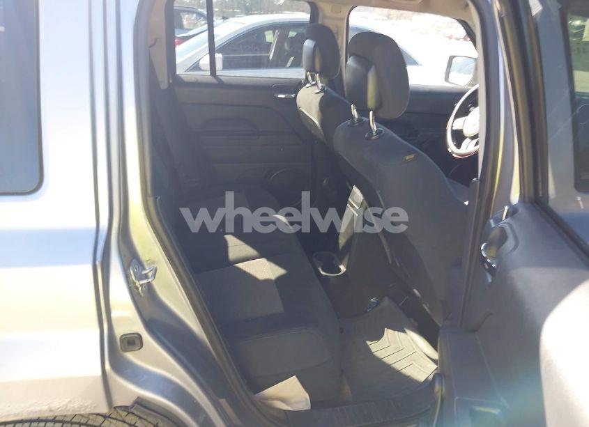 Photo 8 of 2014 Jeep Patriot SPORT (VIN 1C4NJPBA8ED857359)