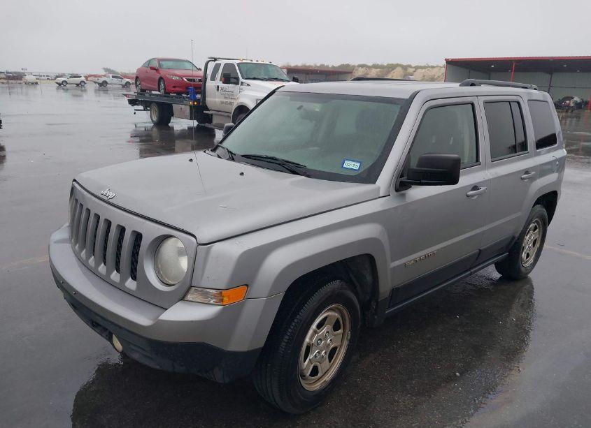 Photo 2 of 2015 Jeep Patriot SPORT (VIN 1C4NJPBA8FD177933)