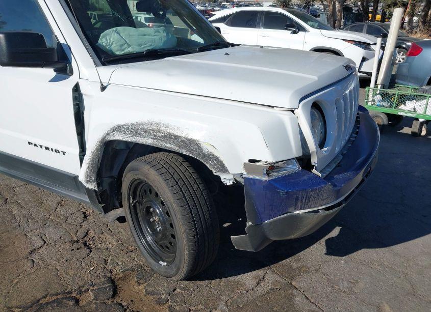 Photo 6 of 2015 Jeep Patriot ALTITUDE EDITION (VIN 1C4NJPBA8FD219971)