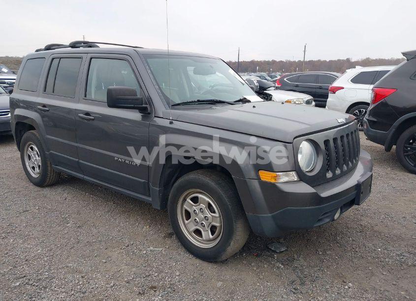 2016 Jeep Patriot SPORT (VIN 1C4NJPBA8GD512562) main photo