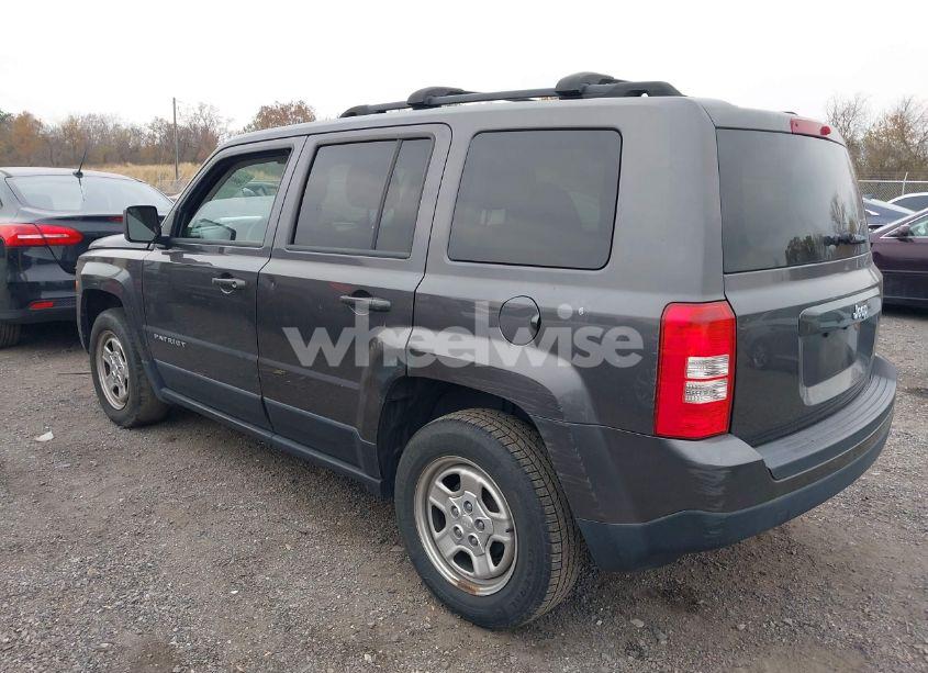 Photo 3 of 2016 Jeep Patriot SPORT (VIN 1C4NJPBA8GD512562)