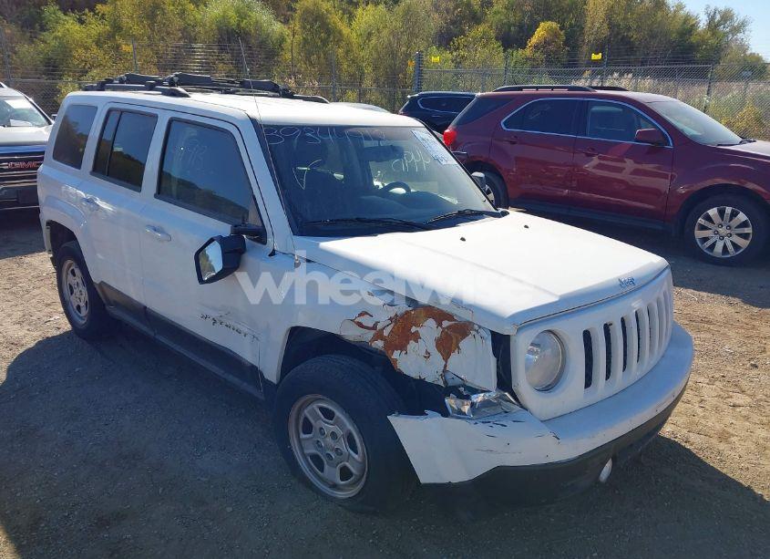 2016 Jeep Patriot SPORT (VIN 1C4NJPBA8GD575435) main photo