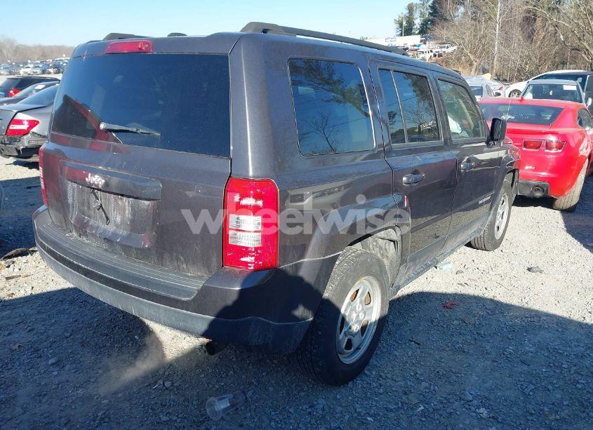 Photo 4 of 2016 Jeep Patriot SPORT (VIN 1C4NJPBA8GD669542)