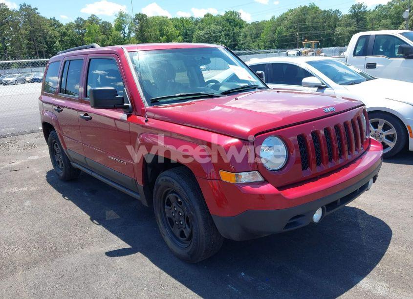 2016 Jeep Patriot SPORT (VIN 1C4NJPBA8GD676815) main photo