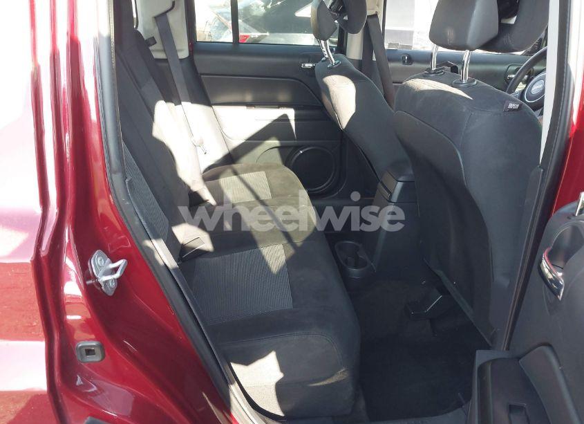 Photo 8 of 2016 Jeep Patriot SPORT (VIN 1C4NJPBA8GD711742)