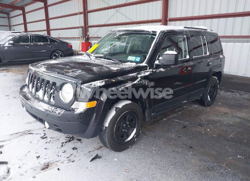 Photo 2 of 2016 Jeep Patriot SPORT (VIN 1C4NJPBA8GD753442)
